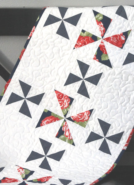 HNH210 Pinwheel Parade Tablerunner Quilt Pattern ~ Paper Pattern