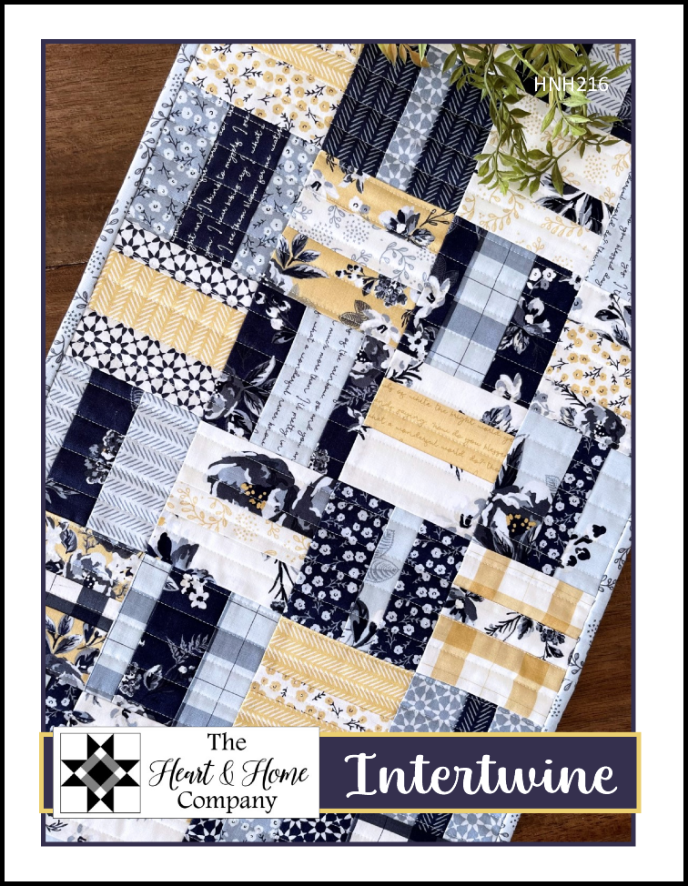 HNH216 Intertwine by The Heart and Home Co Paper Pattern Tablerunner